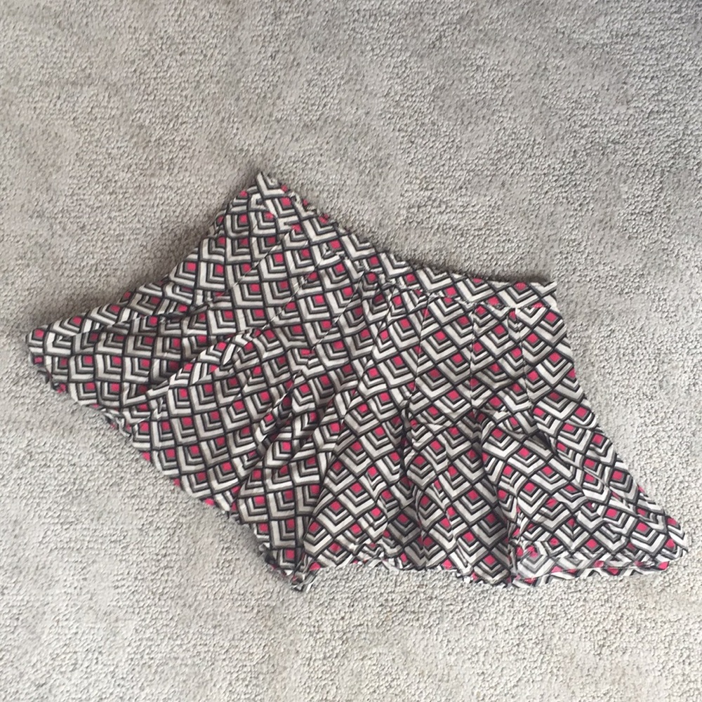 Hollister Skirt/Skort Geometric Design
